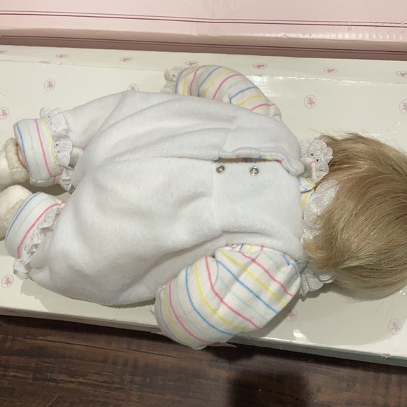 Lee Middleton doll - Picture 5 of 7